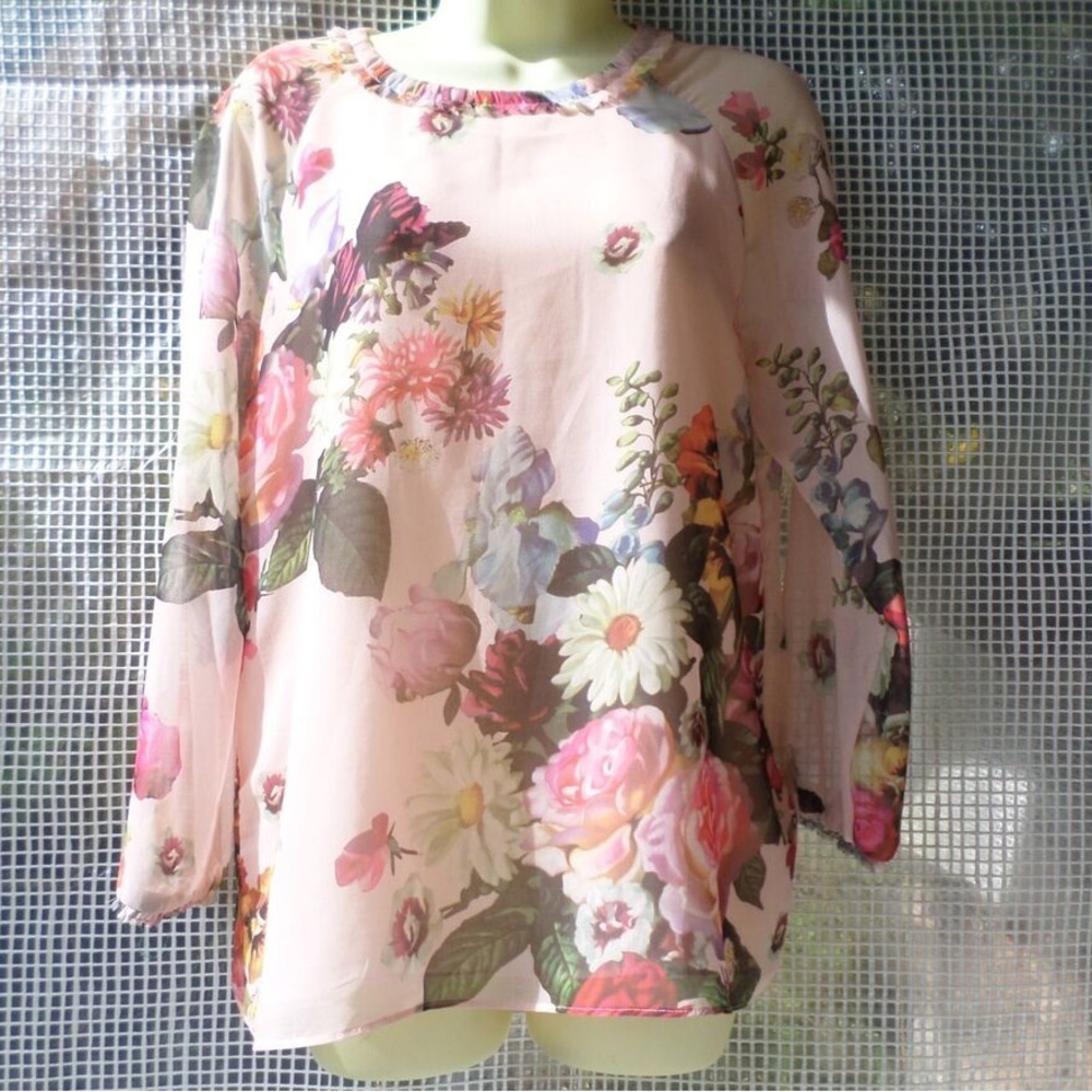 Ted Baker ‘Anina’ Sheer Floral Top - Picture 6 of 8